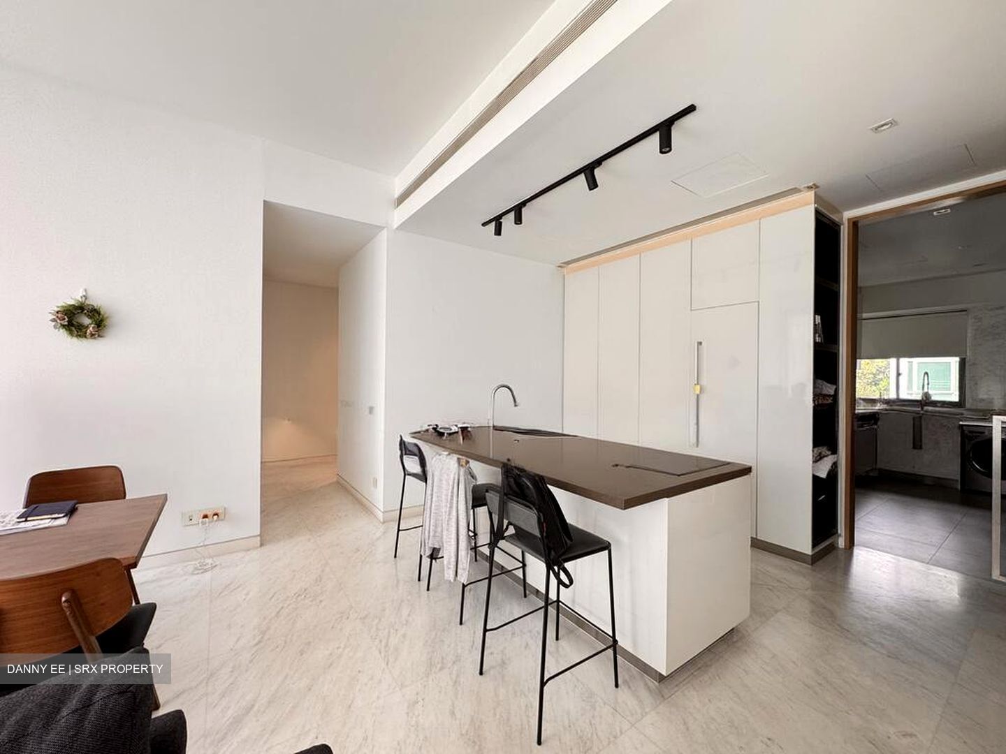 111 Emerald Hill (D9), Apartment #521779811